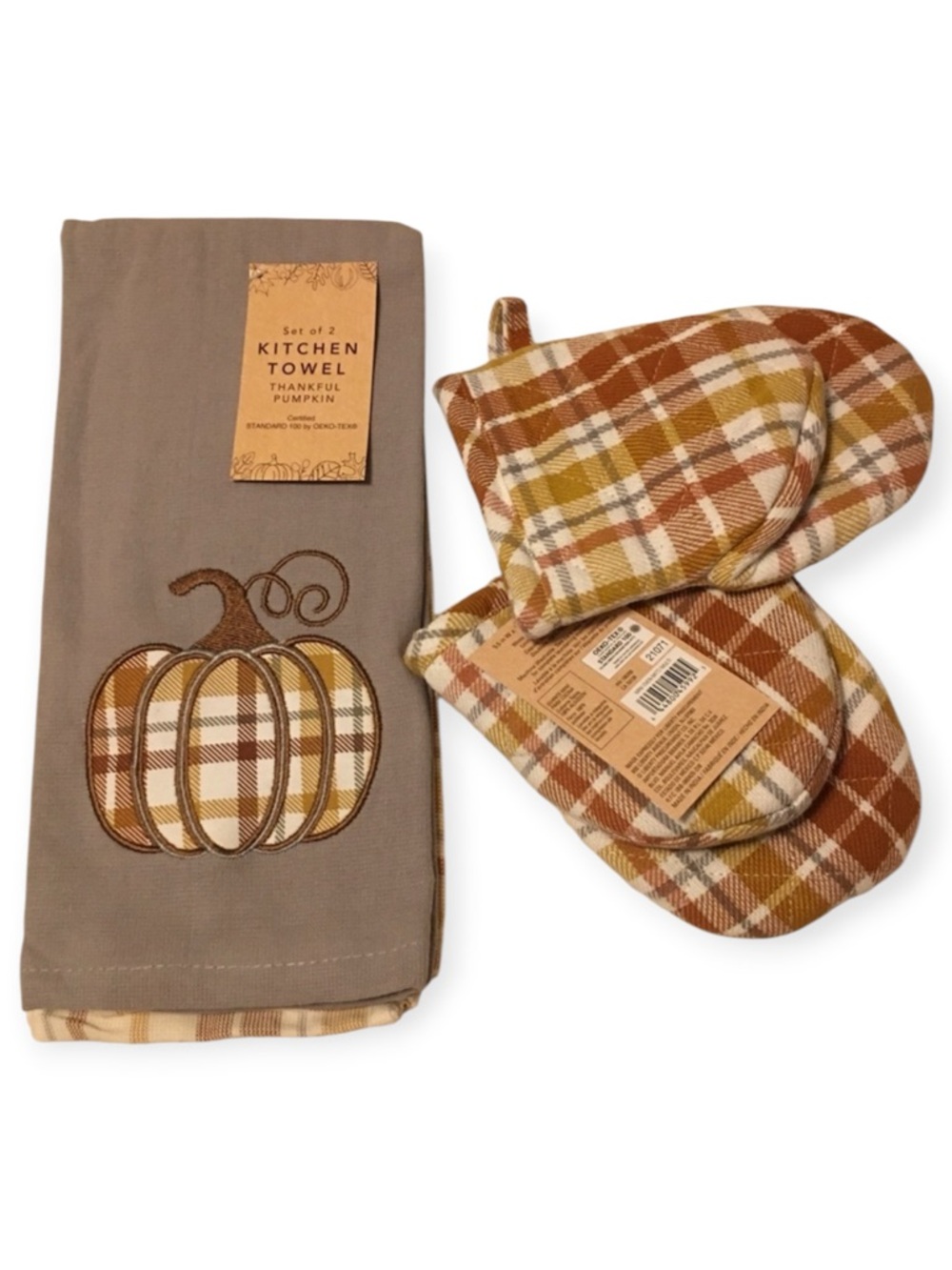 NWT KITCHEN TOWEL SET & MINI OVEN MITTS